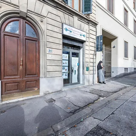 Nicola's - Doppia Con Giardino Privato Florence